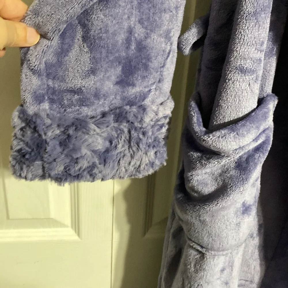 Carole Hochman indigo soft belted robe size MEDIUM
